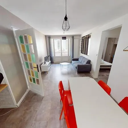 Apartment Rue Dauphine - 3 Pieces